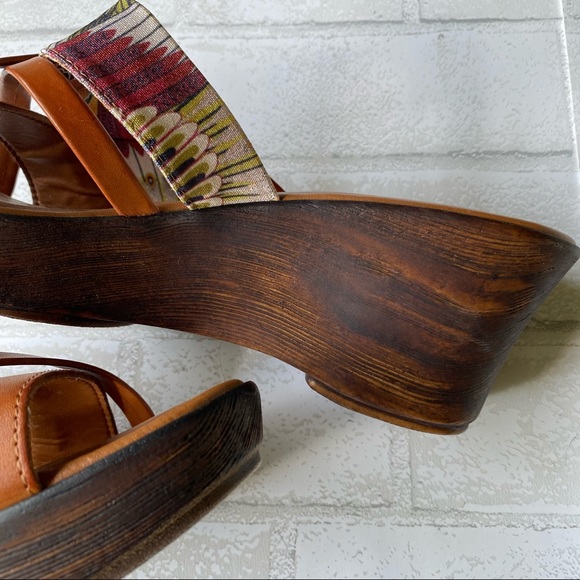 Tuscany by Easy Street Sandals Size 10M - Picture 2 of 11